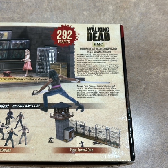 The Walkind Dead building set - Picture 6 of 9